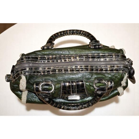 Vintage GUESS Olive Green Faux Leather Shearling Handbag | Y2K Croc Trim Logo - Picture 14 of 15